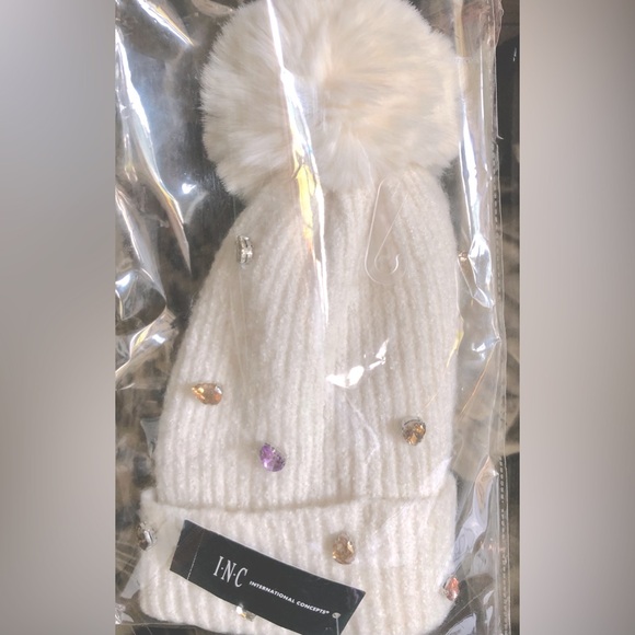 INC $36 For MACYS Embellished Beanie w/Fur PomPom NWT! - Picture 2 of 4